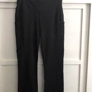 Jaanuu Yoga Pant Scrub Bottoms NWOT